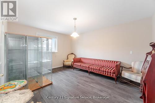 512 Selsey Drive, Mississauga, ON - Indoor Photo Showing Bedroom