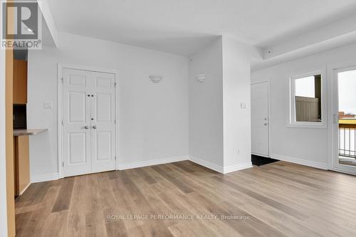 89 - 1107 E Stittsville Main Street, Ottawa, ON - Indoor Photo Showing Other Room