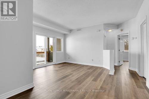 89 - 1107 E Stittsville Main Street, Ottawa, ON - Indoor Photo Showing Other Room