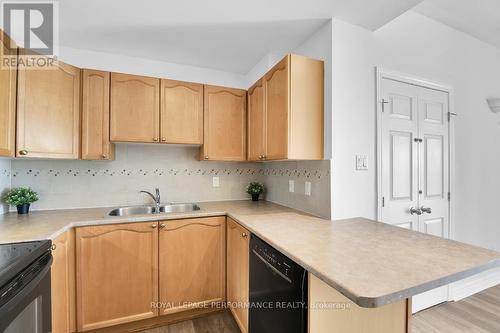 89 - 1107 E Stittsville Main Street, Ottawa, ON - Indoor Photo Showing Kitchen With Double Sink