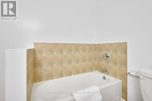 89 - 1107 E Stittsville Main Street, Ottawa, ON - Indoor Photo Showing Bathroom