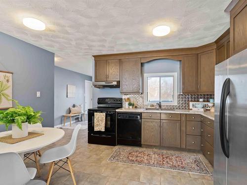 21 Sherry Avenue, Kentville, NS 