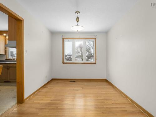 24 Christopher Avenue, Dartmouth, NS 