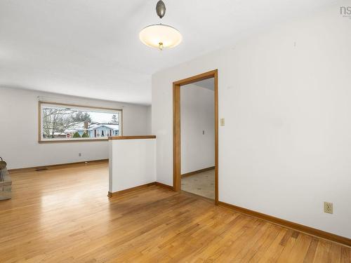 24 Christopher Avenue, Dartmouth, NS 