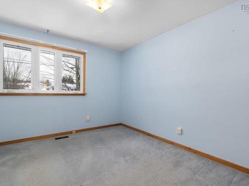 24 Christopher Avenue, Dartmouth, NS 