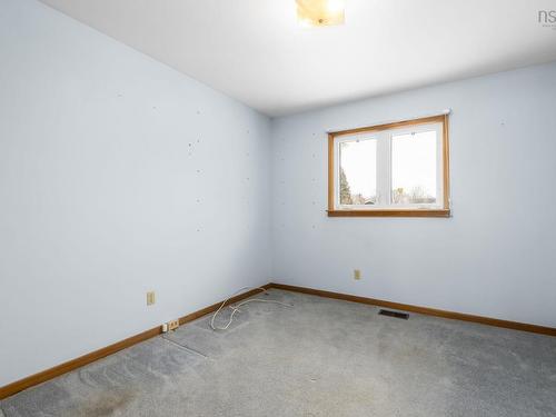 24 Christopher Avenue, Dartmouth, NS 