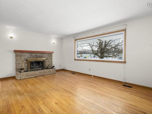 24 Christopher Avenue, Dartmouth, NS 