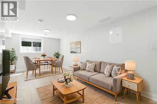 Unit C - 929 Upper Ottawa Street, Hamilton, ON - Indoor Photo Showing Living Room