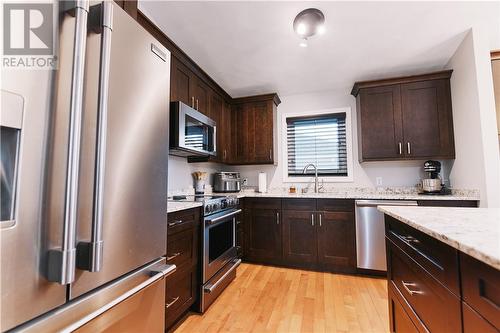 2779 Algonquin, Sudbury, ON - Indoor Photo Showing Kitchen
