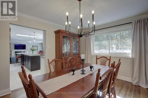 884 Silver Birch Trail, Mississauga, ON - Indoor Photo Showing Dining Room