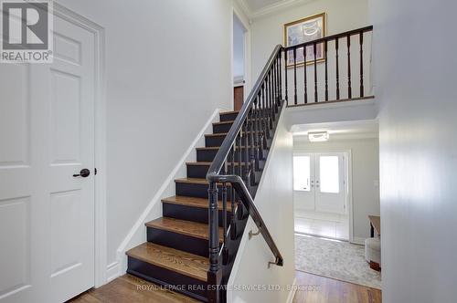 884 Silver Birch Trail, Mississauga, ON - Indoor Photo Showing Other Room