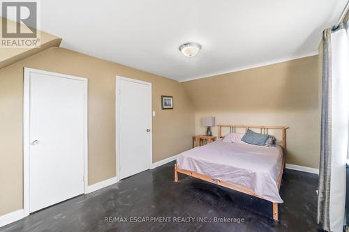 776 Britannia Avenue, Hamilton, ON - Indoor Photo Showing Bedroom