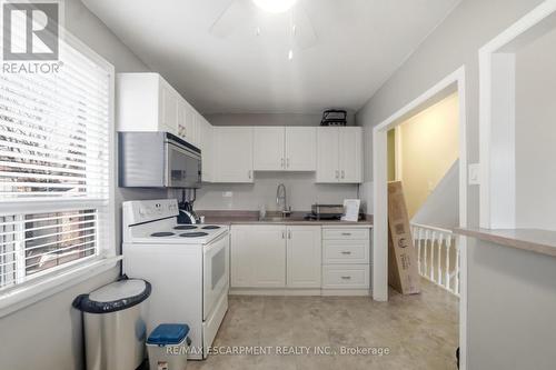 776 Britannia Avenue, Hamilton, ON - Indoor Photo Showing Other Room