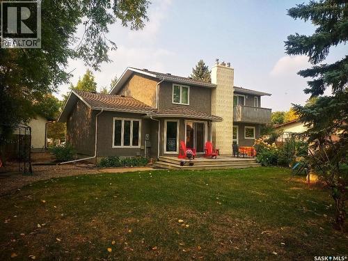 2423 Strathmore Place E, Regina, SK - Outdoor