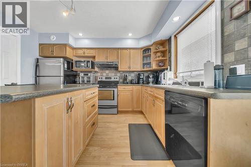 44611 Perth Line 86 Line, Perth, ON - Indoor Photo Showing Kitchen
