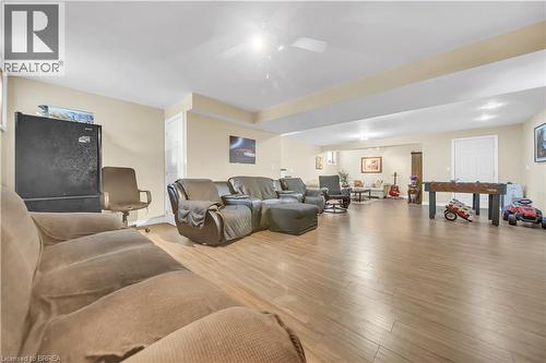 44611 Perth Line 86 Line, Perth, ON - Indoor Photo Showing Living Room
