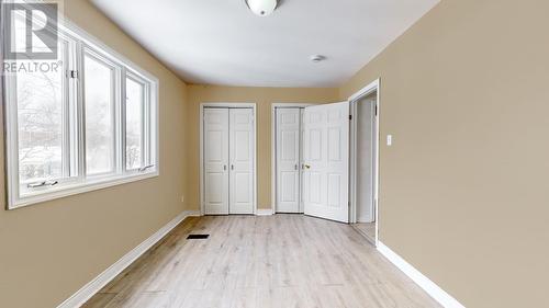 10 Laughlin Crescent, St. John'S, NL - Indoor Photo Showing Other Room
