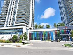 2215 - 12 GANDHI LANE  Markham, ON L3T 0G8