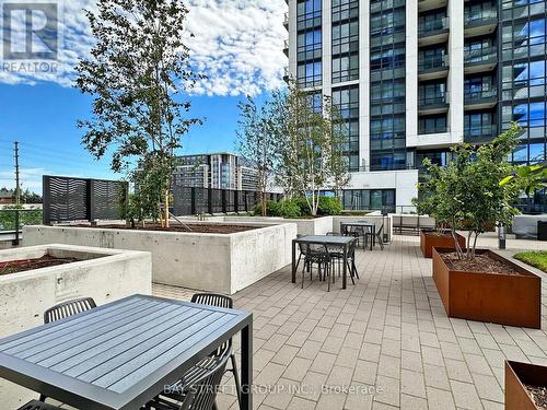2215 - 12 Gandhi Lane, Markham, ON - Outdoor