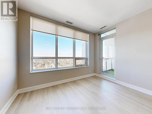 2215 - 12 Gandhi Lane, Markham, ON - Indoor Photo Showing Other Room