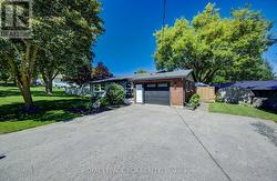 22 SMITH DRIVE  Mapleton, ON N0G 1P0