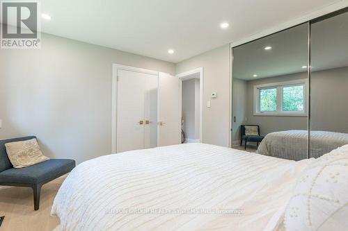 1264 Landfair Crescent, Oakville, ON - Indoor Photo Showing Bedroom