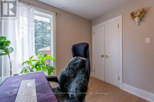 1264 Landfair Crescent, Oakville, ON - Indoor