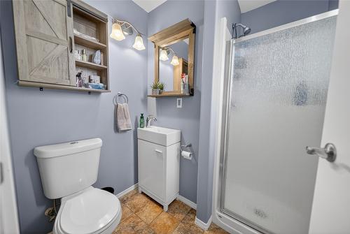 209 14Th Street, Cranbrook, BC - Indoor Photo Showing Bathroom