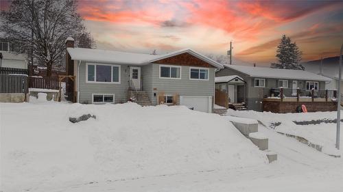 209 14Th Street, Cranbrook, BC - Outdoor With Facade
