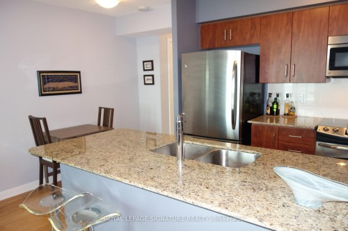 706-205 Sherway Gardens Road, Toronto, ON - Indoor Photo Showing Kitchen With Double Sink