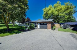 22 Smith Drive  Mapleton, ON N0G 1P0