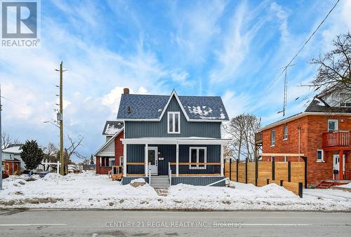 241 MARY STREET N  Oshawa, ON L1G 5C5