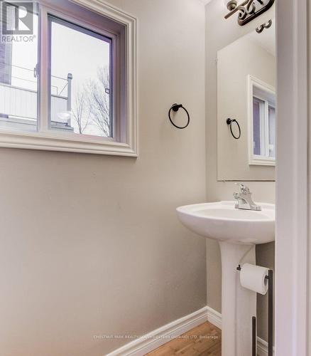 26 St. Leger Street, Kitchener, ON - Indoor Photo Showing Bathroom