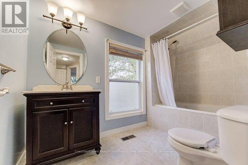 26 St. Leger Street, Kitchener, ON - Indoor Photo Showing Bathroom