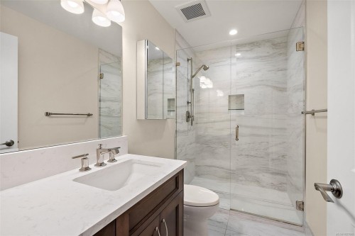 4973 La Quinta Pl, Saanich, BC 