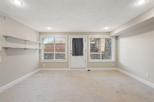 4973 La Quinta Pl, Saanich, BC 