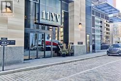 PH1 - 11 YORKVILLE AVENUE  Toronto, ON M4W 0B7