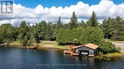 2 LESLIE DRIVE W  Bracebridge (Monck (Bracebridge)), ON P1L 1W8