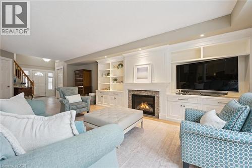 92 Marsh Crescent, Guelph, ON - Indoor Photo Showing Living Room With Fireplace
