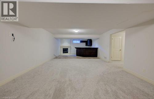 6379 Christopher Crescent, Niagara Falls, ON - Indoor