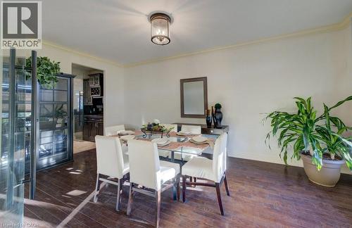 6379 Christopher Crescent, Niagara Falls, ON - Indoor Photo Showing Dining Room