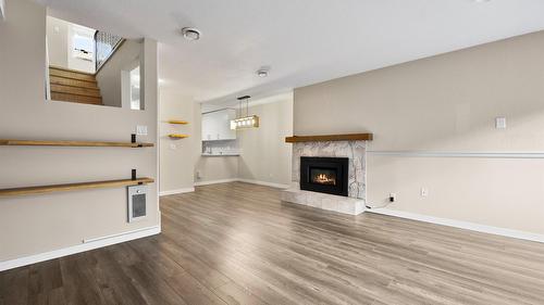14-145 Nicola Street, Kamloops, BC - Indoor Photo Showing Living Room With Fireplace