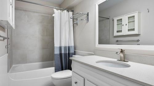 14-145 Nicola Street, Kamloops, BC - Indoor Photo Showing Bathroom