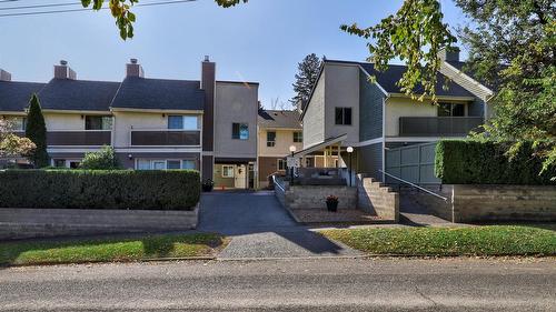 14-145 NICOLA Street  Kamloops, BC V2C 2P2