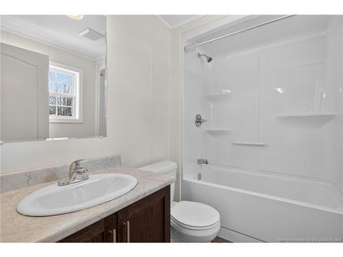 8 Chickadee St, Moncton, NB 