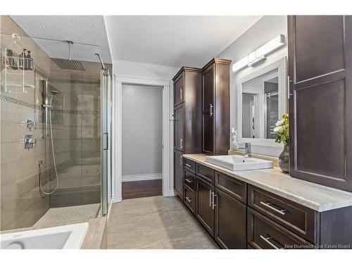 76 Mathias St, Dieppe, NB 