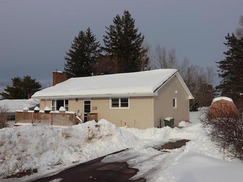 101 LAURIE Street  Truro, NS B2N 4S9