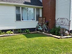 997 East River East Side Road Glencoe, NS B0K 1B0