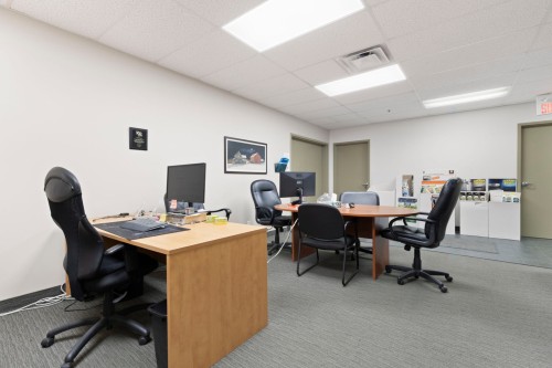Salle communautaire - 180-3705 Place De Java, Brossard, QC - Indoor Photo Showing Office