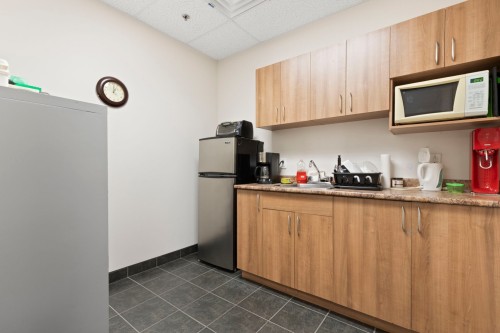 Cuisine - 180-3705 Place De Java, Brossard, QC - Indoor Photo Showing Kitchen